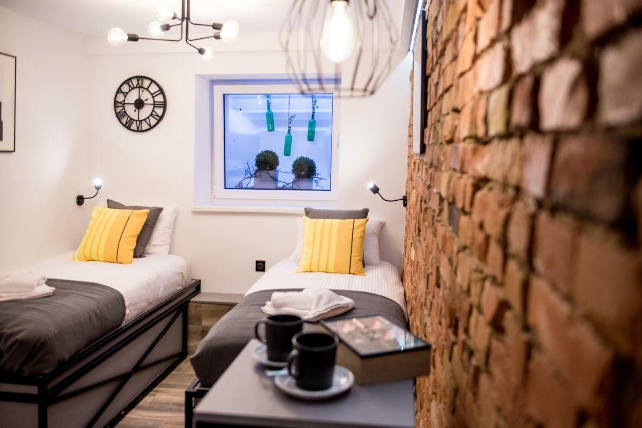 Underground Gdynia Apartment Exterior photo